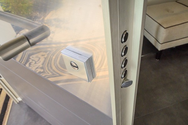 7 tips choosing front door