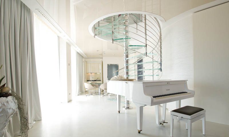 Spiral stairs, spiral staircases, curved staircases, curved stairs, custom made staircases, custom staircases from Italy, wood steps, glass steps, wooden stairs