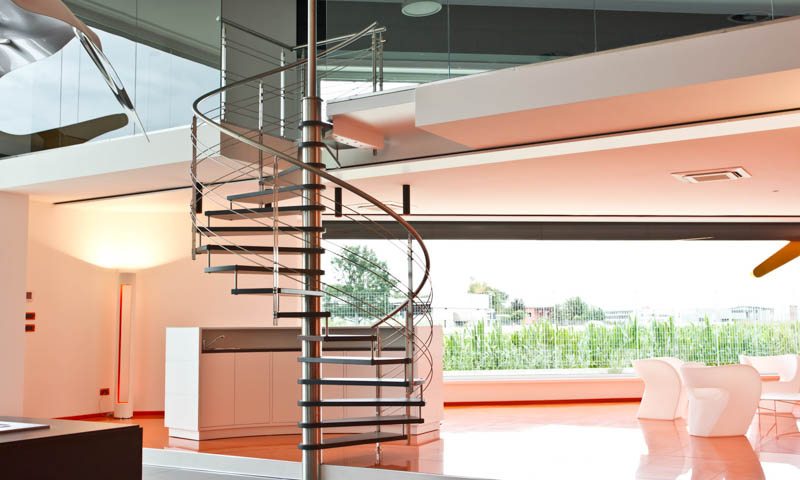 Spiral stairs, spiral staircases, curved staircases, curved stairs, custom made staircases, custom staircases from Italy, wood steps, glass steps, wooden stairs