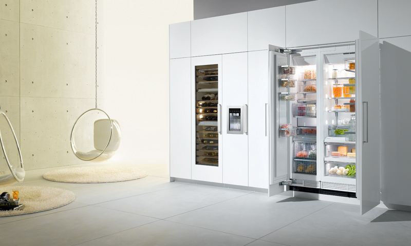 Modern kitchen appliances Miele Liebherr Bertazzoni Fagor Gaggeneau KitchenAid SMEG