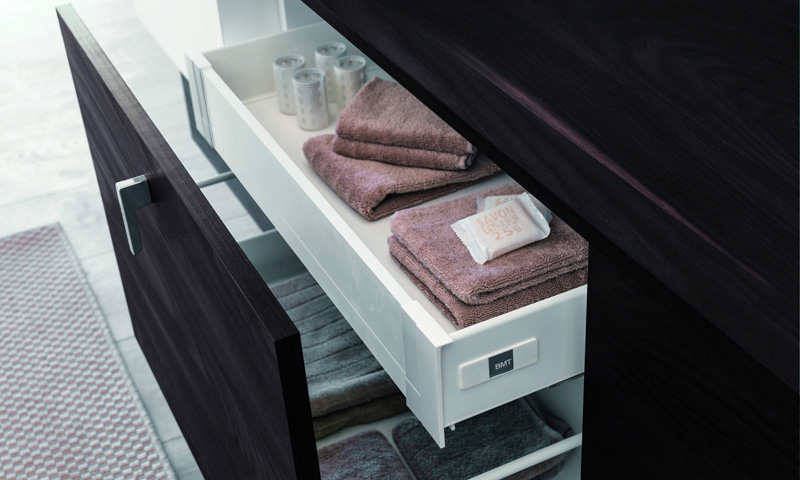 Modern bathroom vanity design