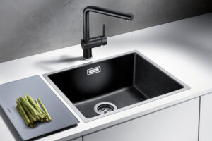 Integrated sink