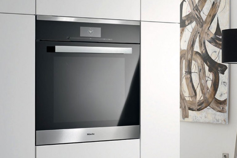 Best Professional Wall Ovens for Home Cooks European