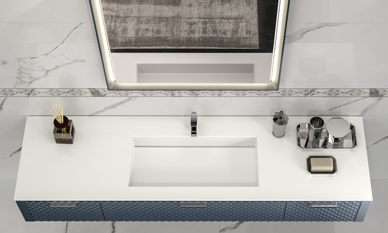 modern bathroom mirrors and lamps