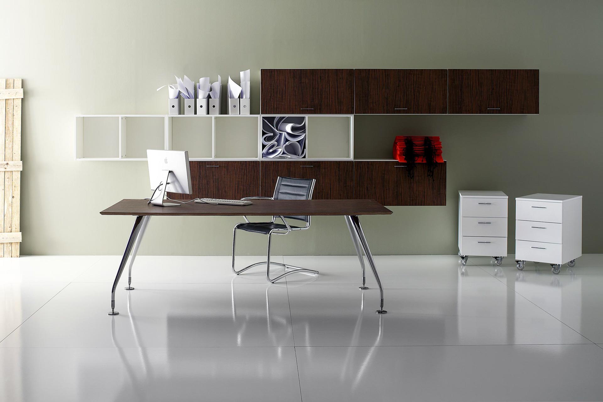 Office Furniture European & Design Studios