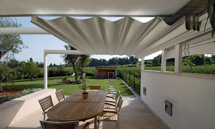 Bioclimatic Pergolas: Natural Comfort All-Year Round - Pratic