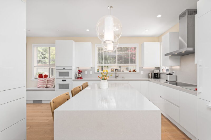 Top 10 Modern Kitchen Trends to Watch in 2025 and Beyond